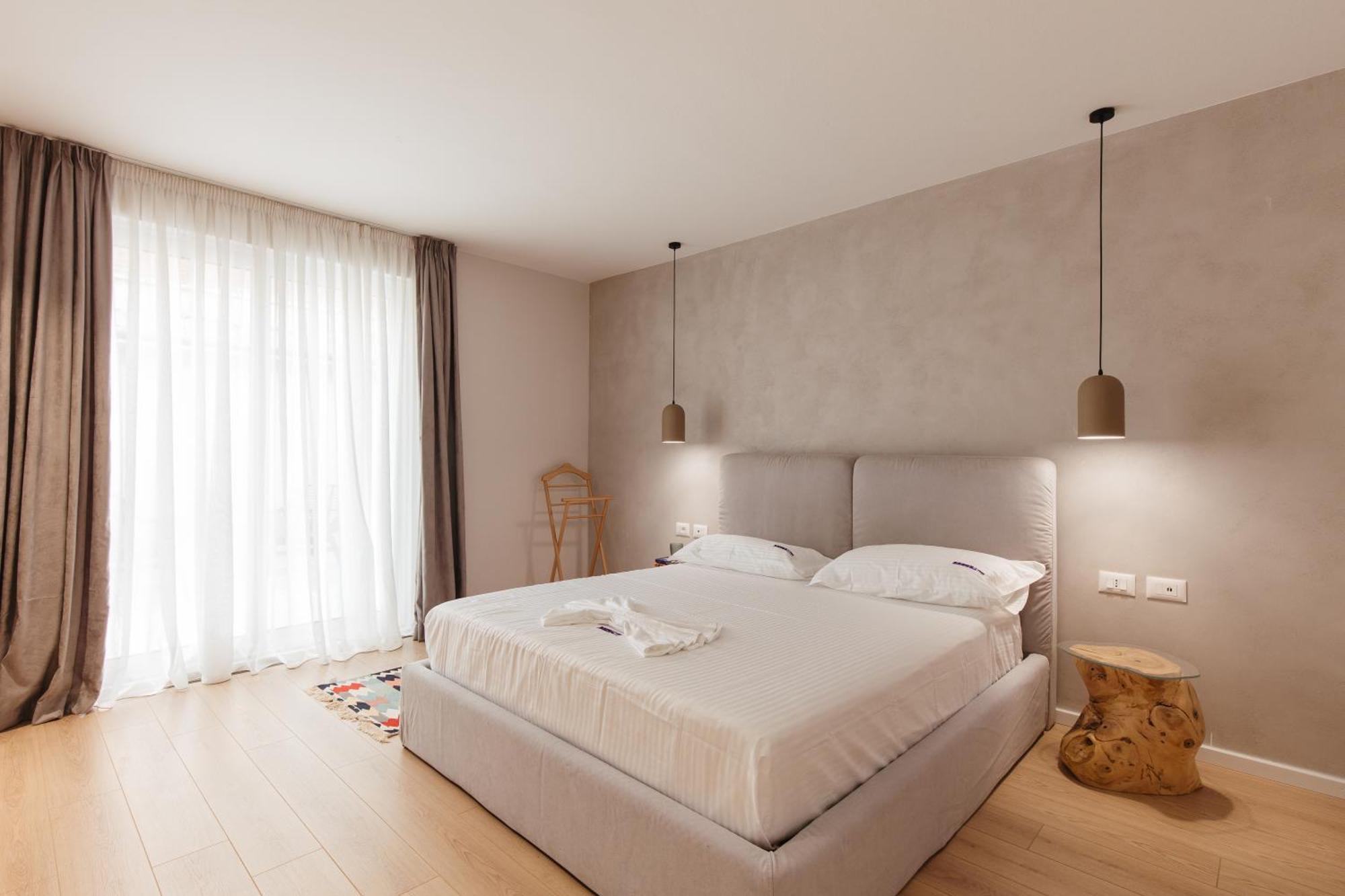 Greygreen By Holistay Tirana Exterior photo