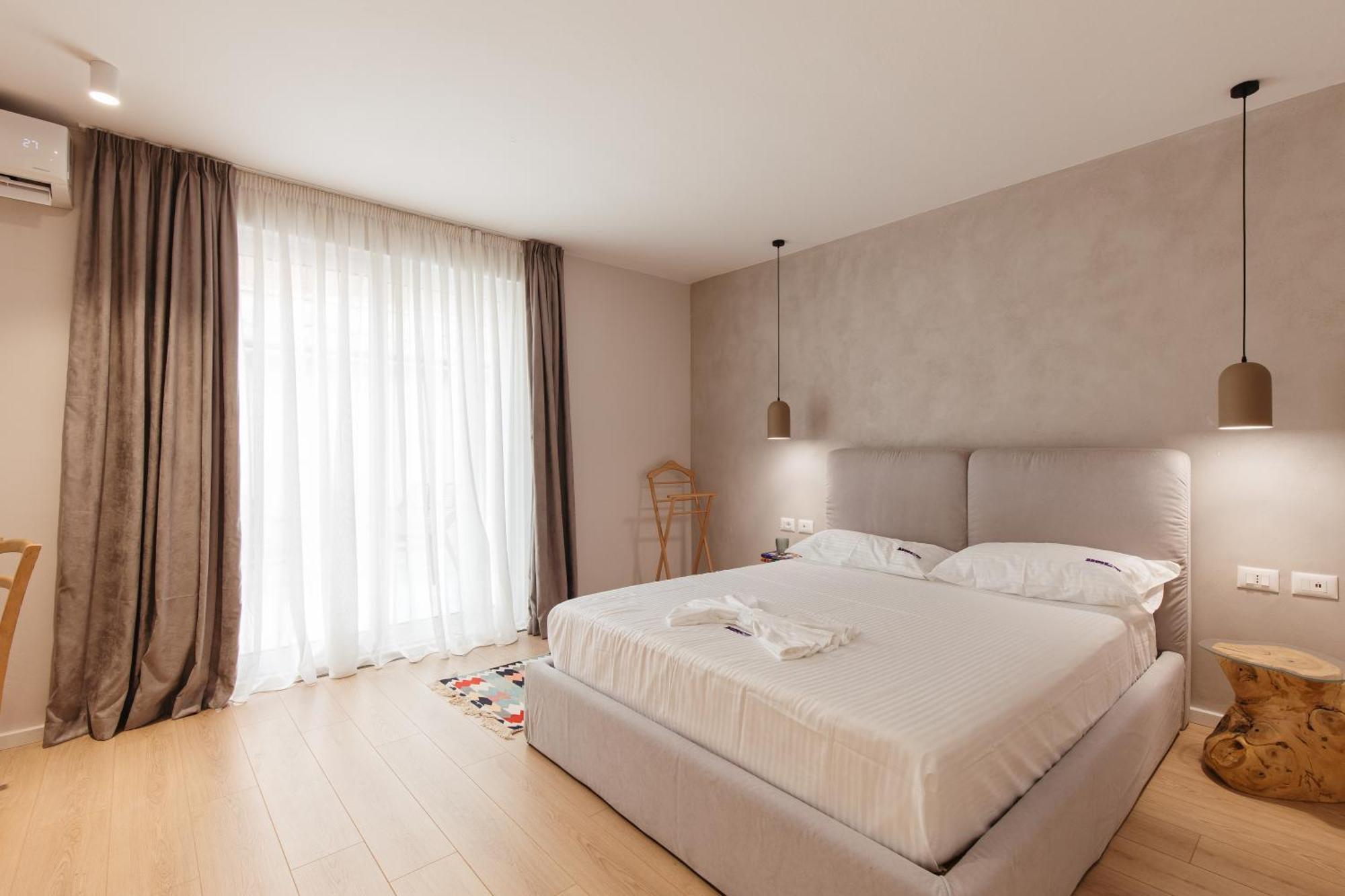 Greygreen By Holistay Tirana Exterior photo